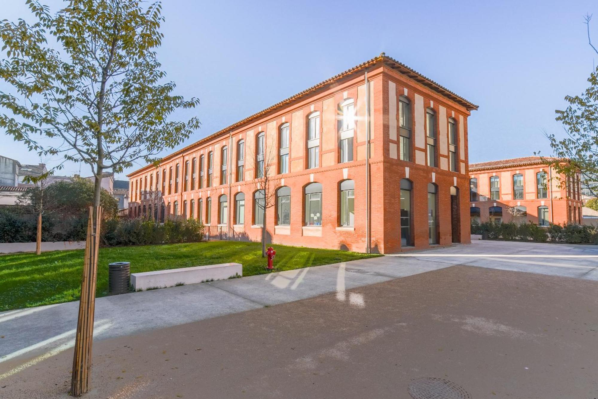 Montempo + Apparthotel Toulouse Cite Internationale Exterior photo